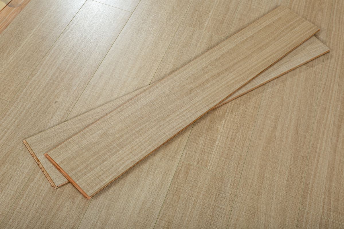 獨(dú)出機(jī)杼